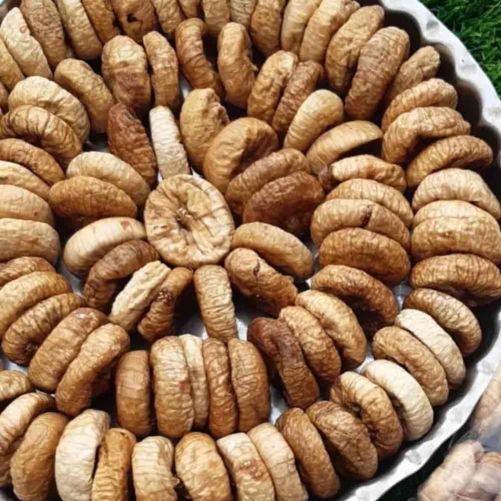 انجیر خشک محلی متوسط